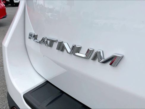 Certified 2025 Ford Explorer Platinum AWD/4WD image 10