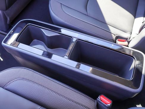 New 2026 Nissan Pathfinder SL image 18