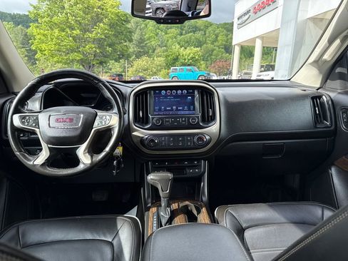 Used 2018 GMC Canyon Denali AWD/4WD image 15