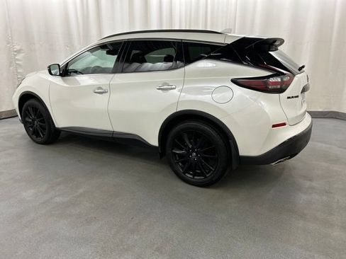Used 2024 Nissan Murano SV w/ SV Midnight Edition Package AWD/4WD image 3