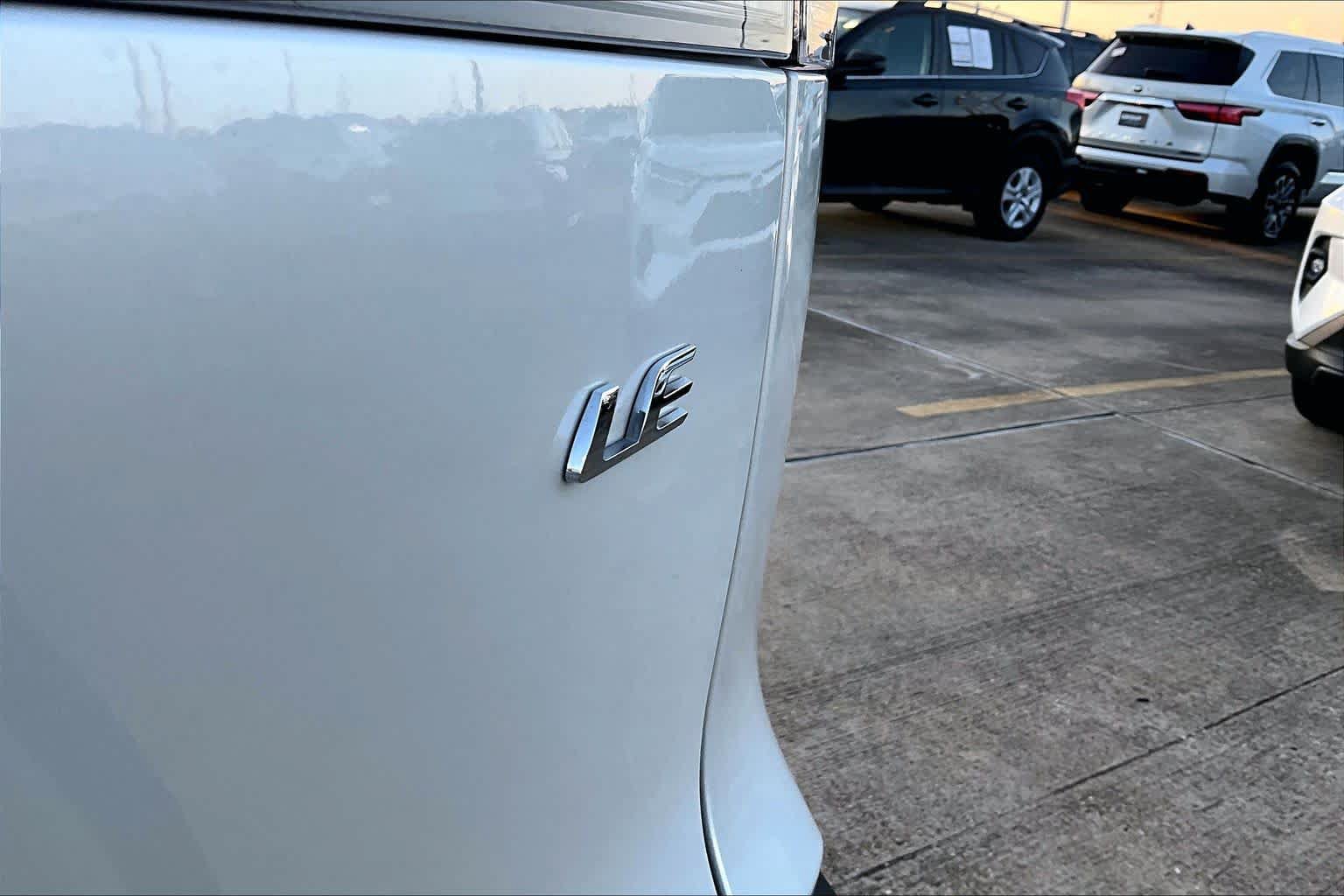 Certified 2026 Toyota Corolla Cross LE FWD image 10