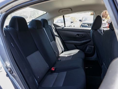 Used 2025 Nissan Sentra SV FWD image 20