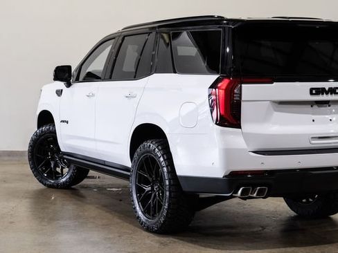 Used 2026 GMC Yukon AT4 w/ AT4 Premium Plus Package AWD/4WD image 37