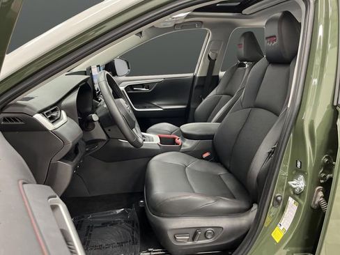 Used 2024 Toyota RAV4 TRD Off-Road image 4
