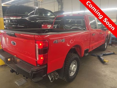 Certified 2025 Ford F350 XL w/ 360-Degree Camera Package image 2