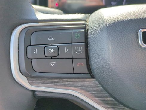 Used 2023 Jeep Wagoneer L Series II image 15