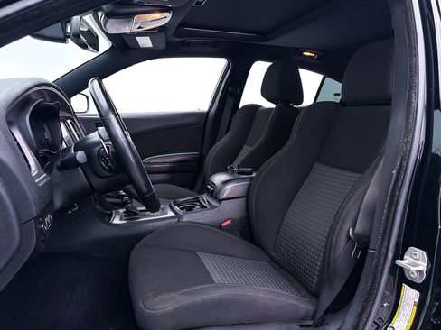Used 2023 Dodge Charger R/T w/ Blacktop Package RWD image 18