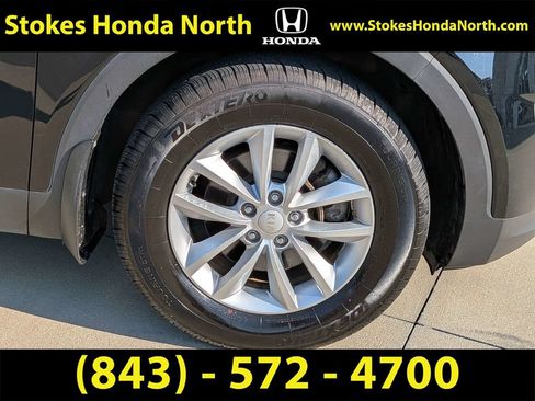 Used 2018 Kia Sorento FWD image 15