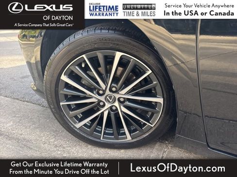 Used 2024 Lexus ES 350 w/ Premium Package image 11