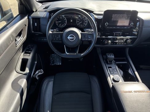 Used 2023 Nissan Pathfinder Rock Creek image 14