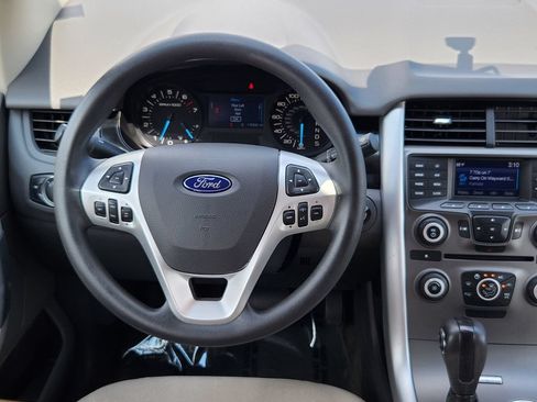 Used 2014 Ford Edge SE w/ Equipment Group 101A FWD image 3