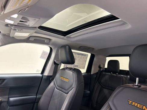 New 2026 Ford Maverick Tremor image 23