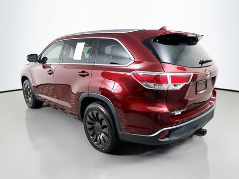 Used 2016 Toyota Highlander Limited FWD image 8