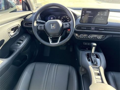Used 2026 Honda HR-V EX-L image 10