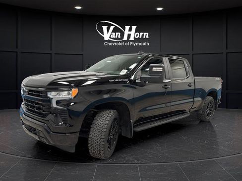 Used 2024 Chevrolet Silverado 1500 RST w/ Max Trailering Package AWD/4WD image 3