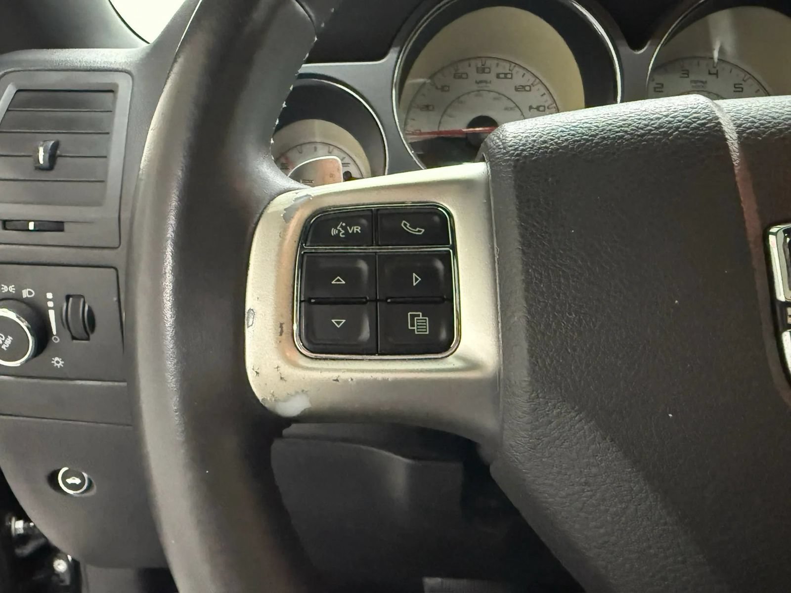 Used 2014 Dodge Challenger R/T w/ Blacktop Package RWD image 22