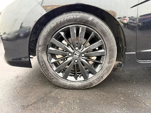 Used 2018 Honda Fit Sport image 38