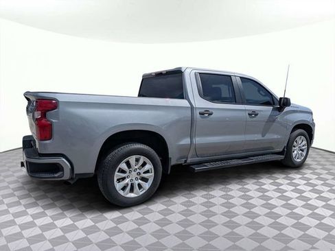 Used 2024 Chevrolet Silverado 1500 Custom RWD image 4