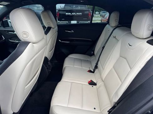 Used 2023 Cadillac XT4 Sport FWD image 12