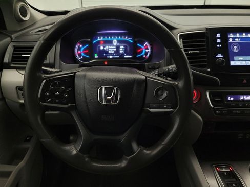 Used 2021 Honda Pilot EX image 22