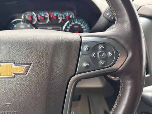 Used 2017 Chevrolet Suburban Premier image 15