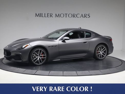 Certified 2024 Maserati GranTurismo Trofeo AWD/4WD image 1
