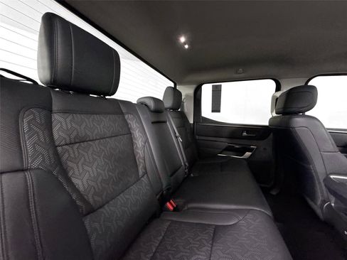 Used 2024 Toyota Tundra Limited image 40