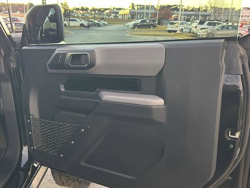 Used 2023 Ford Bronco 2-Door image 10