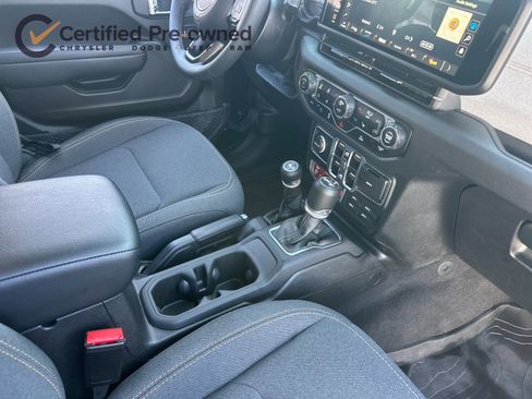 Certified 2025 Jeep Wrangler Unlimited Sport S 4xe AWD/4WD image 17