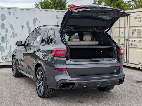Used 2021 BMW X5 sDrive40i w/ M Sport Package RWD image 13