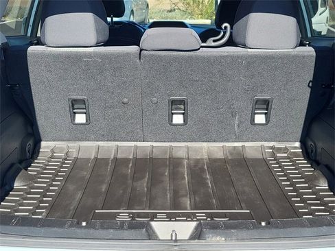 Used 2022 Subaru Crosstrek 2.0i Premium image 16