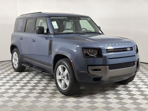 New 2026 Land Rover Defender 110 S image 7