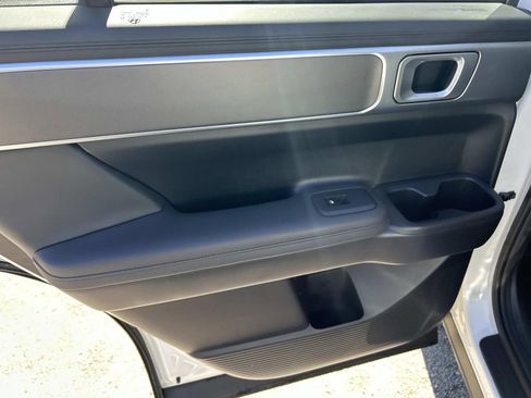 Used 2025 Hyundai Santa Fe SEL AWD/4WD image 20