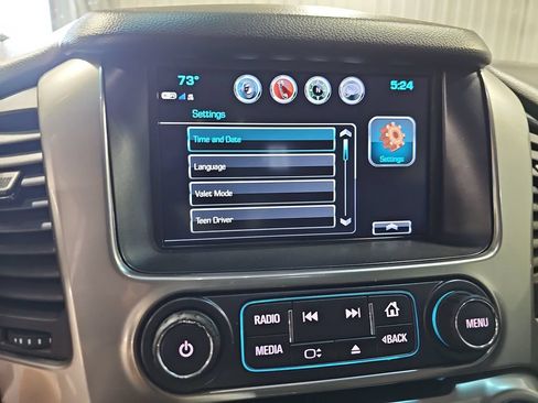 Used 2018 Chevrolet Tahoe LT w/ Z71 Midnight Edition AWD/4WD image 22