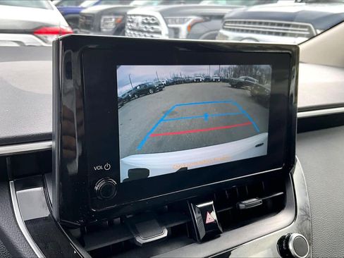 Certified 2023 Toyota Corolla LE image 27