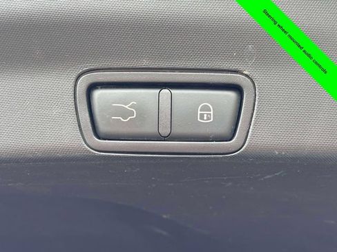 Used 2023 Alfa Romeo Stelvio Ti AWD/4WD image 38