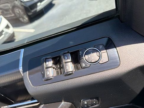 Used 2020 Ford F150 Lariat w/ Equipment Group 502A Luxury image 14