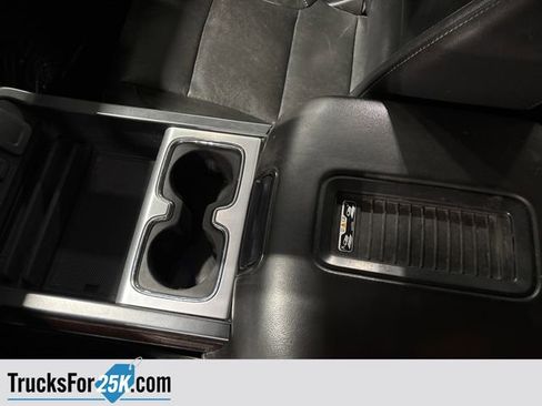 Used 2018 GMC Sierra 1500 SLT image 14