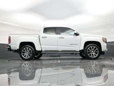 Used 2022 GMC Canyon Denali image 26