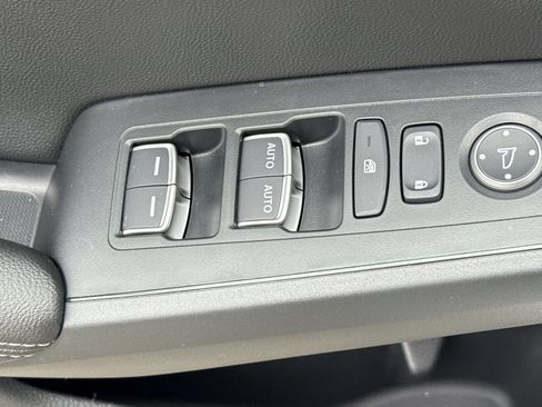 Certified 2024 Honda Civic EX-L image 13