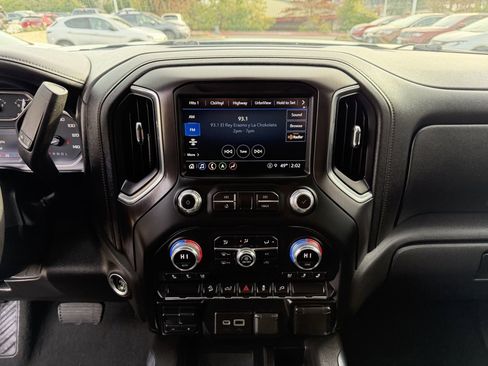 Used 2021 GMC Sierra 1500 AT4 w/ AT4 Preferred Package image 23