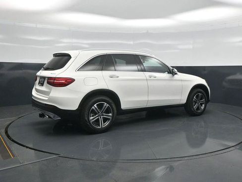 Used 2019 Mercedes-Benz GLC 300 4MATIC image 7