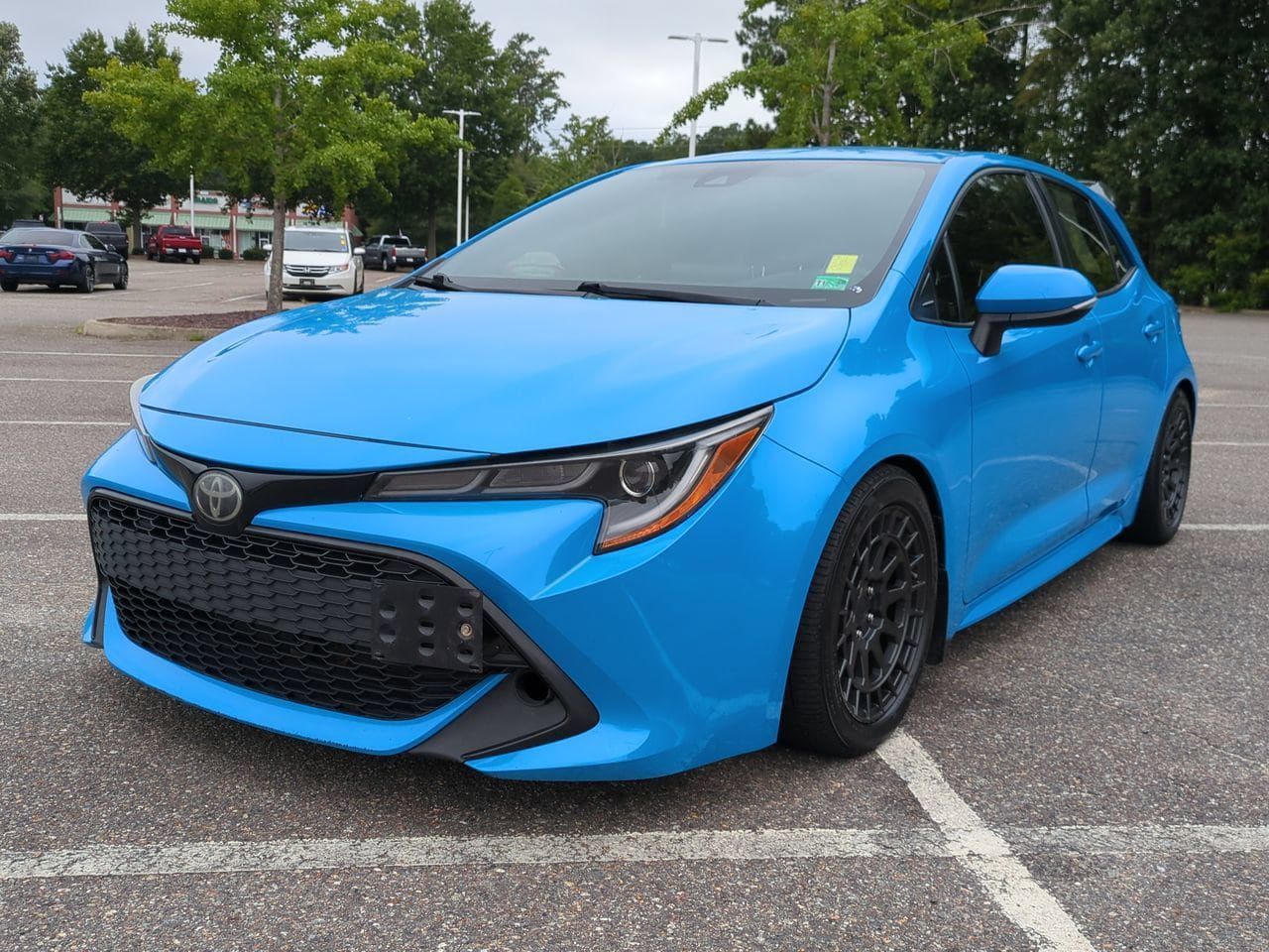 Used 2019 Toyota Corolla SE w/ Carpet Mat Package FWD image 8