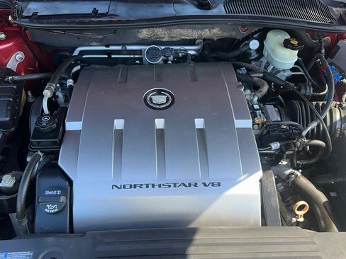 Used 2011 Cadillac DTS Luxury image 28