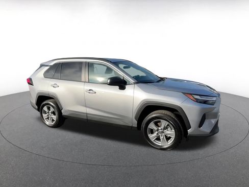 Used 2025 Toyota RAV4 LE image 2