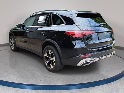 Certified 2025 Mercedes-Benz GLC 350e 4MATIC image 8