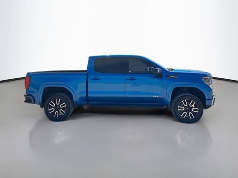Used 2023 GMC Sierra 1500 AT4 w/ AT4 Premium Package AWD/4WD image 8