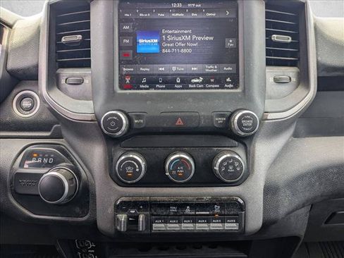Used 2020 RAM 2500 Tradesman w/ Chrome Appearance Group AWD/4WD image 12