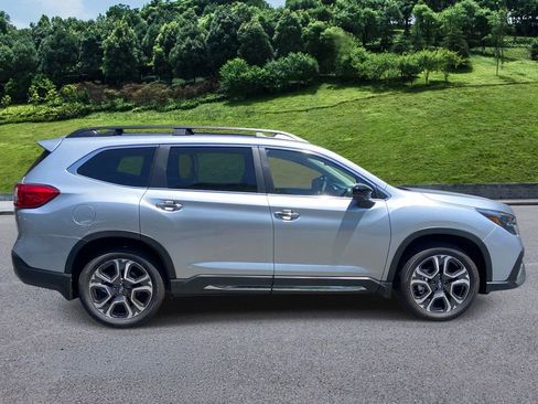 New 2026 Subaru Ascent Touring w/ Popular Package #1 AWD/4WD image 6