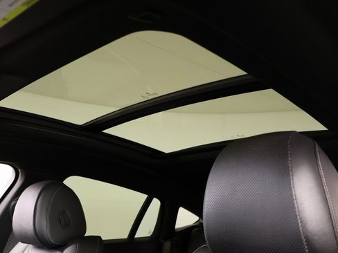 Used 2023 BMW X6 xDrive40i image 17